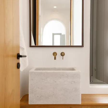 Alio Naxos Luxury *